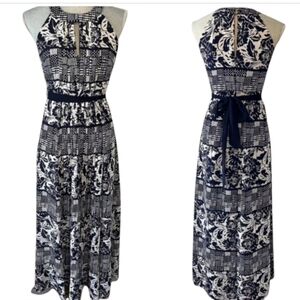 Vince Camuto White and Navy Floral Maxi Dress